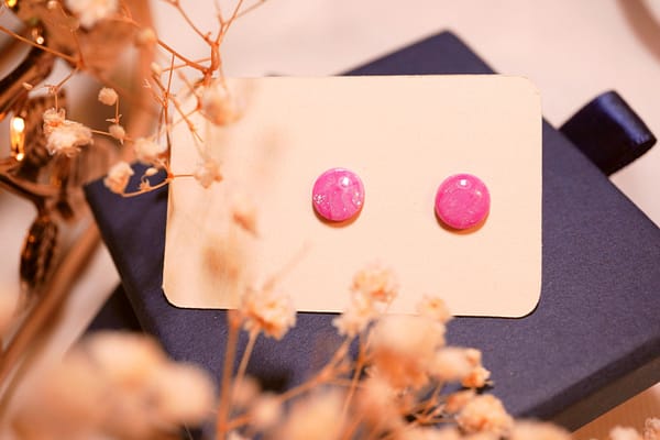 bright_DSC00729 Pink Glow – Runde Ohrstecker in Pink