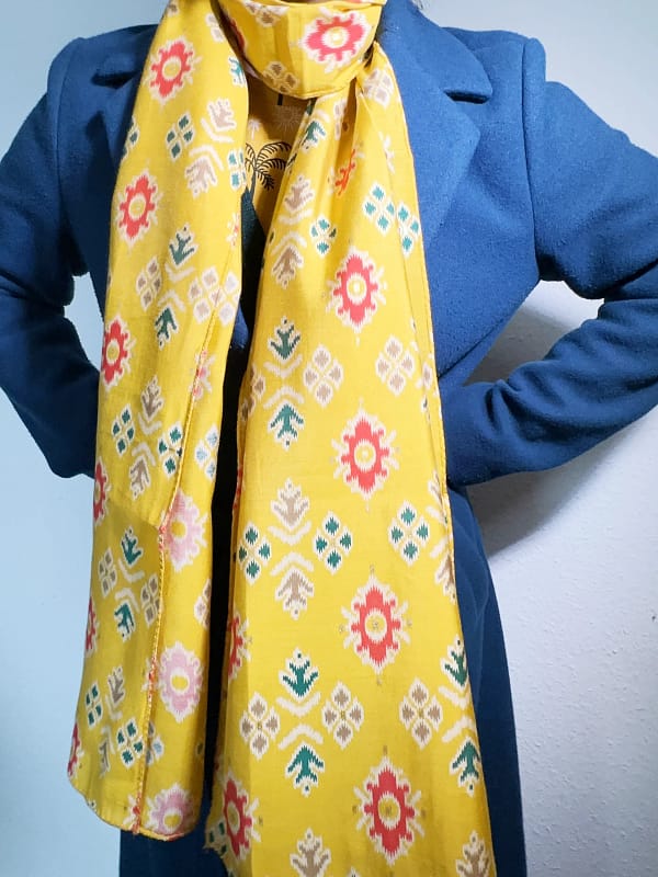 2025-03-24 13.42.49 copy Vegan Seide Schal – handgefärbt, inspiriert vom Frühling