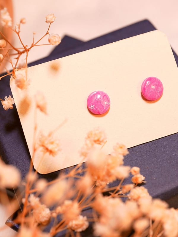 bright_DSC00728 Pink Glow – Runde Ohrstecker in Pink